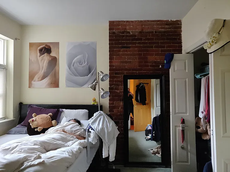 152 Harvard St #1 — Photo 9