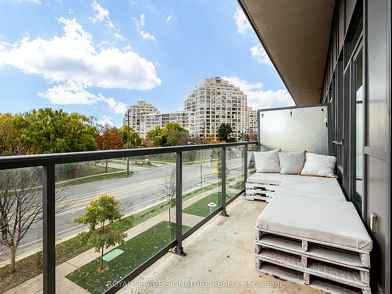 2230 Lake Shore Blvd W #204 — Photo 29