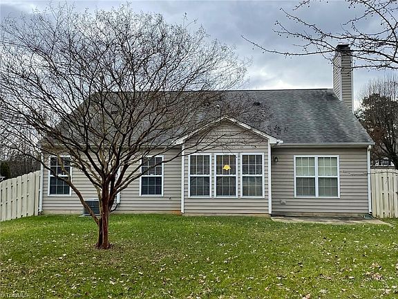 2nd image of 3711 Woodpark Dr