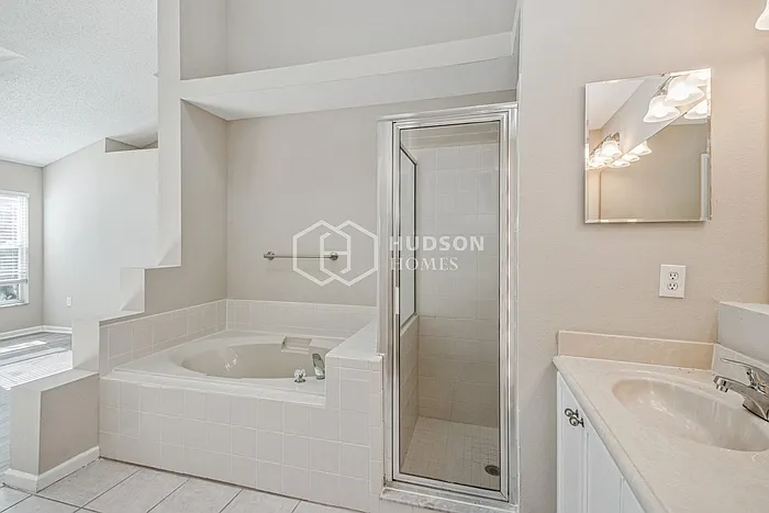 2718 Golden Eagle Point — Photo 10