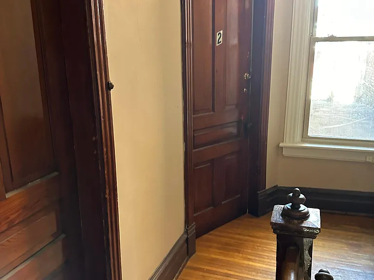 115 S Potomac St #2 — Photo 4