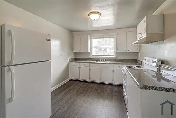 5411 Remuda Dr #3 — Photo 7