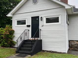 47 Bedford Ave, Worcester, MA 01604