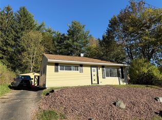 4 Beechknoll Rd, Binghamton, NY 13903