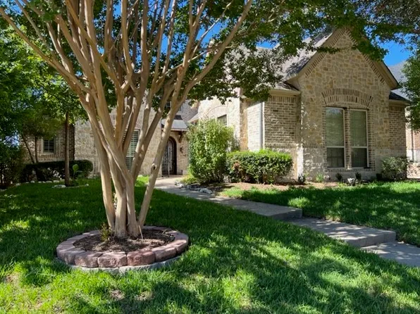 2 Center Ct, Heath, TX 75032