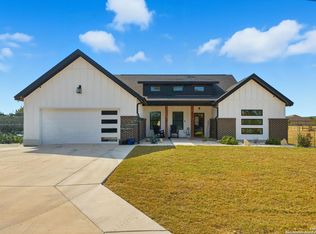 418 Tawny Oak, Bandera, TX 78003