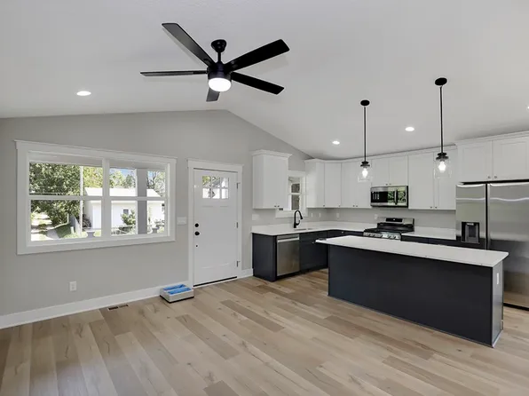 1308 18th St, Des Moines, IA 50314