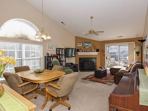3rd image of 6502 Breckenridge Dr