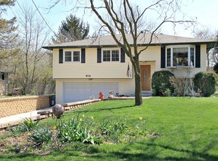 412 S Forest Ave, Batavia, IL 60510