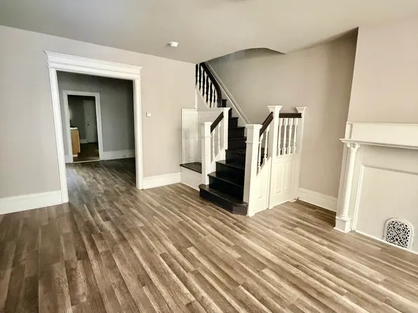 27 N Edgewood St, Philadelphia, PA 19139