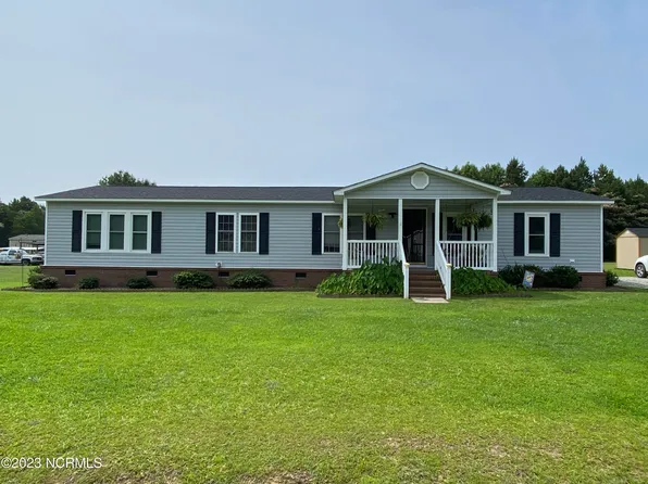 111 Welsh Landing Drive, Willard, NC 28478