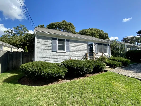 6 Wedgemere Road, West Yarmouth, MA 02673