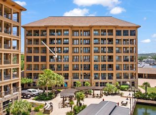 101 West Bank #33, Horseshoe Bay, TX 78657
