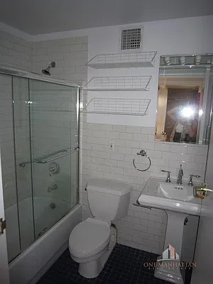 Rented by ONE Manhattan Real Estate | media 19