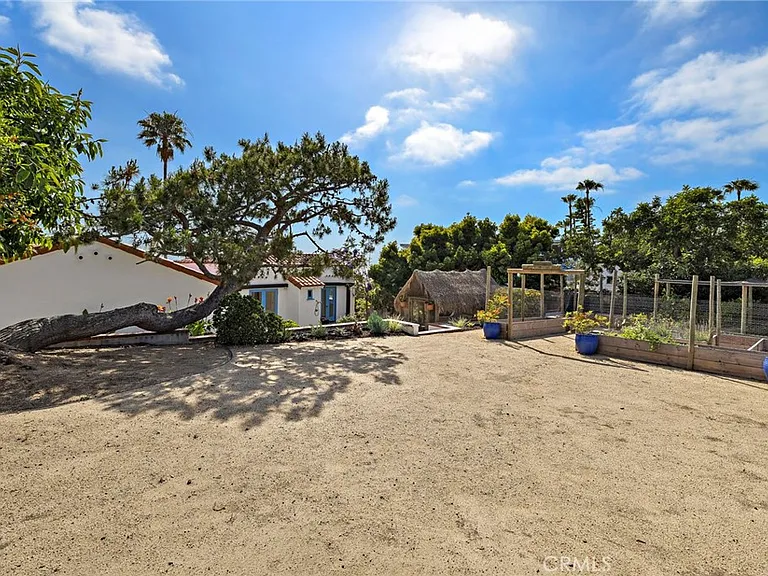 4 Camel Point Dr — Photo 27