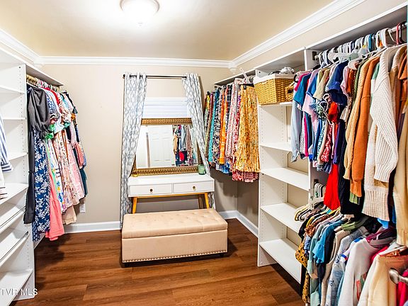 29th image of this home