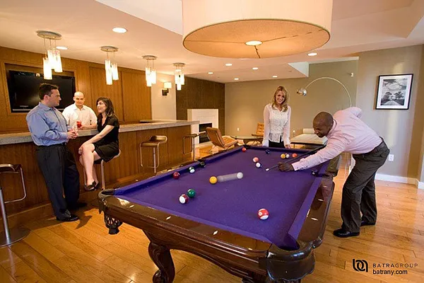 Rented by Batra Group Inc | media 6