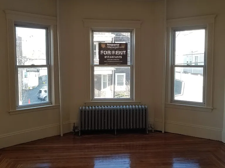 75 Bellingham St — Photo 12