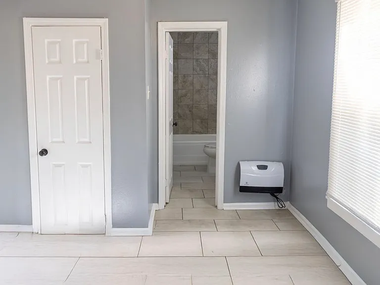 2325 Spain St #2325 — Photo 17