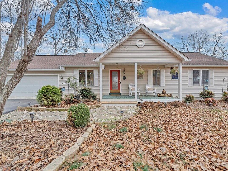 1st image of 60 Cameron Cir
