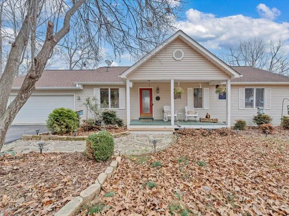 60 Cameron Cir, Wirtz, VA 24184