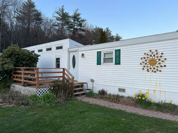 197 New Hillcrest Drive, Greenville, NH 03048