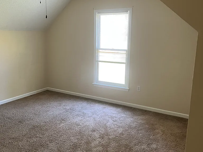 31 Springfield Ct — Photo 39