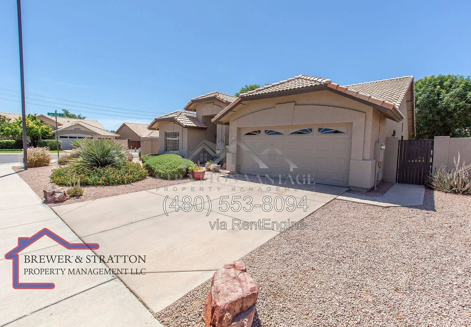 3 bed, 2.0 bath, 1607 sqft, $2,700 — Photo 2