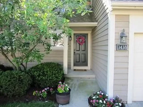 3438 Smileys Cor, Hilliard, OH 43026