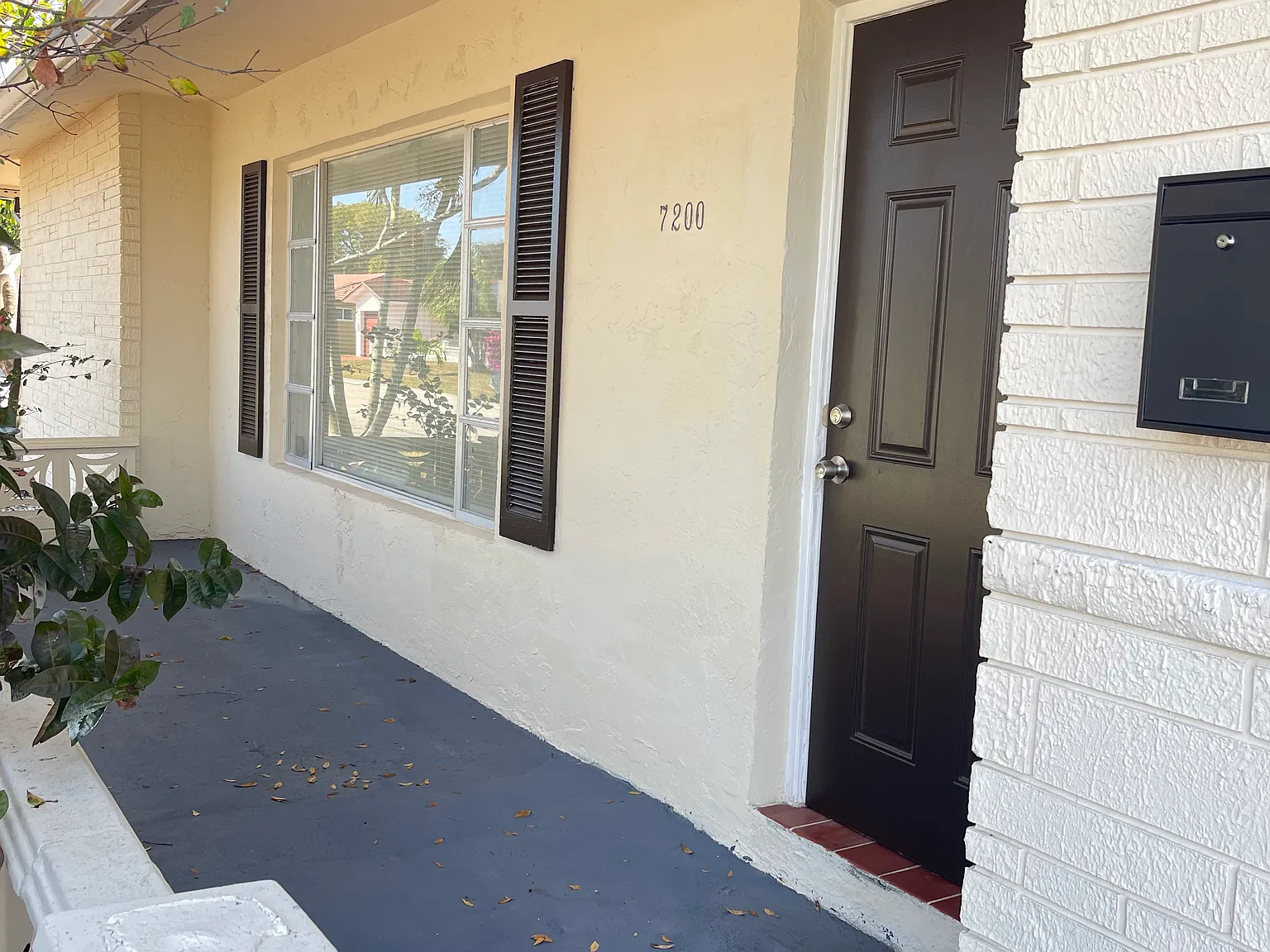 3 bed, 1639 sqft, $2,800 — Photo 2