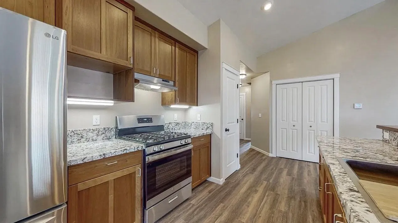 3 bed, 1550 sqft, $2,800 — Photo 4