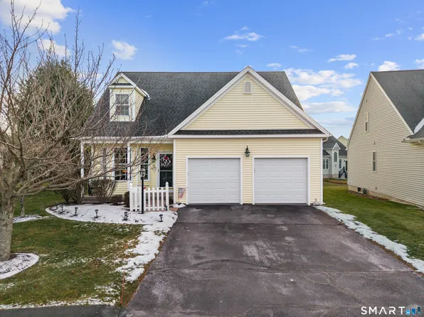24 Phillips Farm Road #24, East Hartford, CT 06118