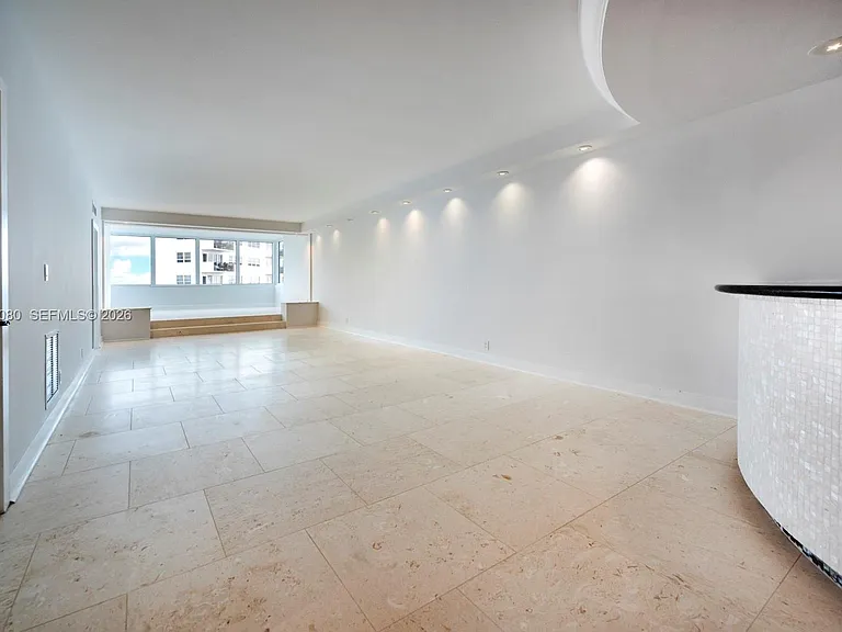 333 Sunset Dr #804 — Photo 12