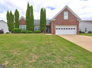 160 Valley Brook Dr, Covington, GA 30016