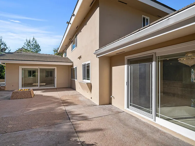 1210 Swarthmore Dr — Photo 52