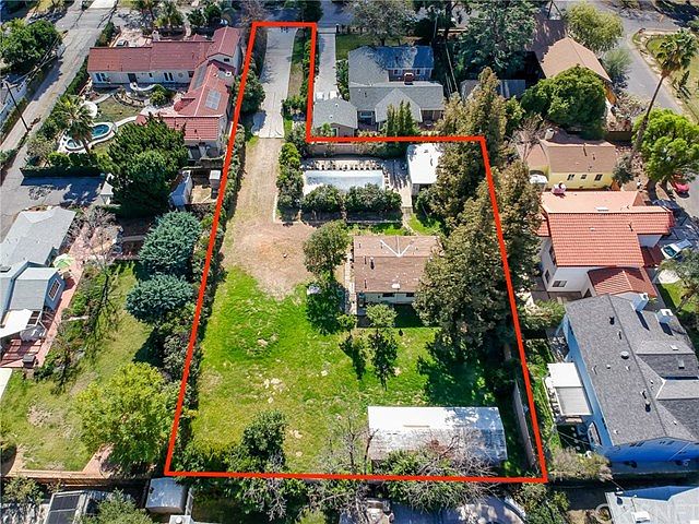 1st image of 22947 Mariano St