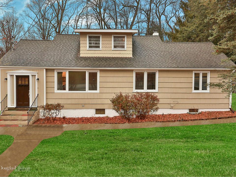 1st image of 23 Cardoza Ave