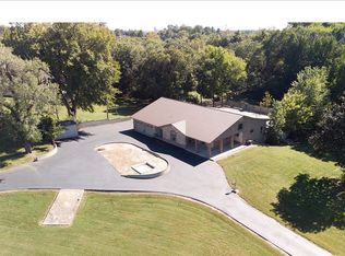 402 Chesley Dr, Cape Girardeau, MO 63703