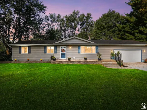 14277 Sanford Rd, Milan, MI 48160