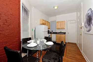 Rented by Eisenberg Exclusives