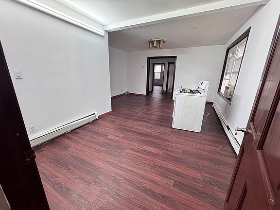 4th image of 81-15 138th St Floor 2