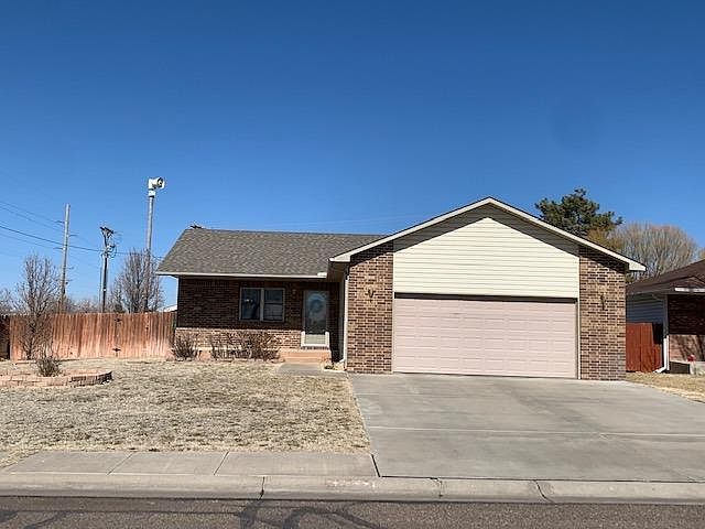 1st image of 1171 N Holly Dr