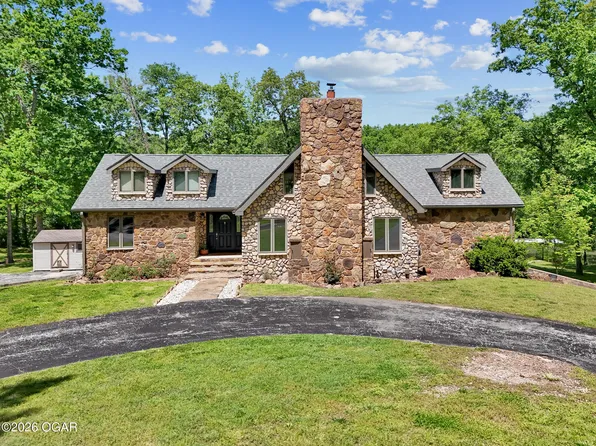 4912 S Deer Run Loop, Carthage, MO 64836