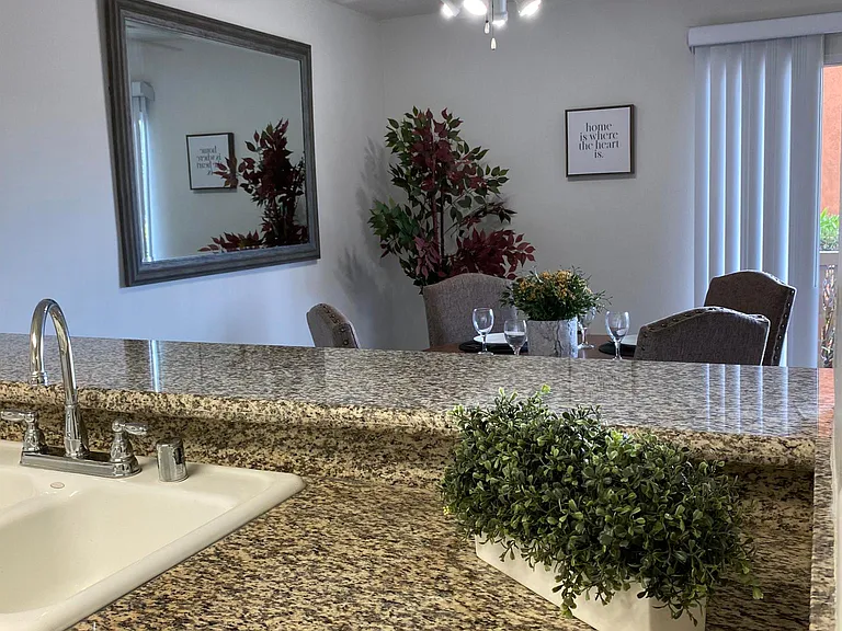 1 Bed - Kitchen overseeing dining room