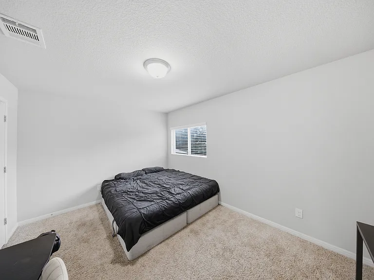 8707 Straight Oaks — Photo 15