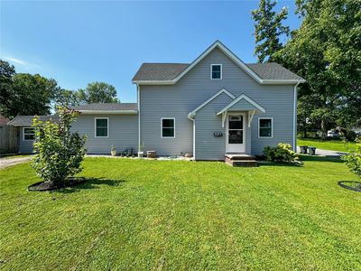 109 N Clinton St, New Athens, IL, 62264