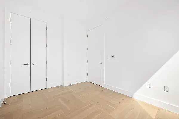 Rented by Watermark Capital Management LLC | media 9