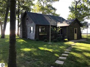 156 N Baldwin Resort Rd, East Tawas, MI 48730