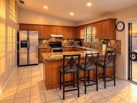 2nd image of 2219 SW 137th Pl