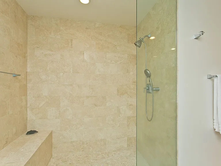 1288 Ala Moana Blvd #24A — Photo 2